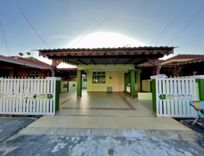 Nuha'S Homestay