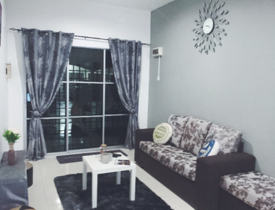 Fahaz Lumut Homestay