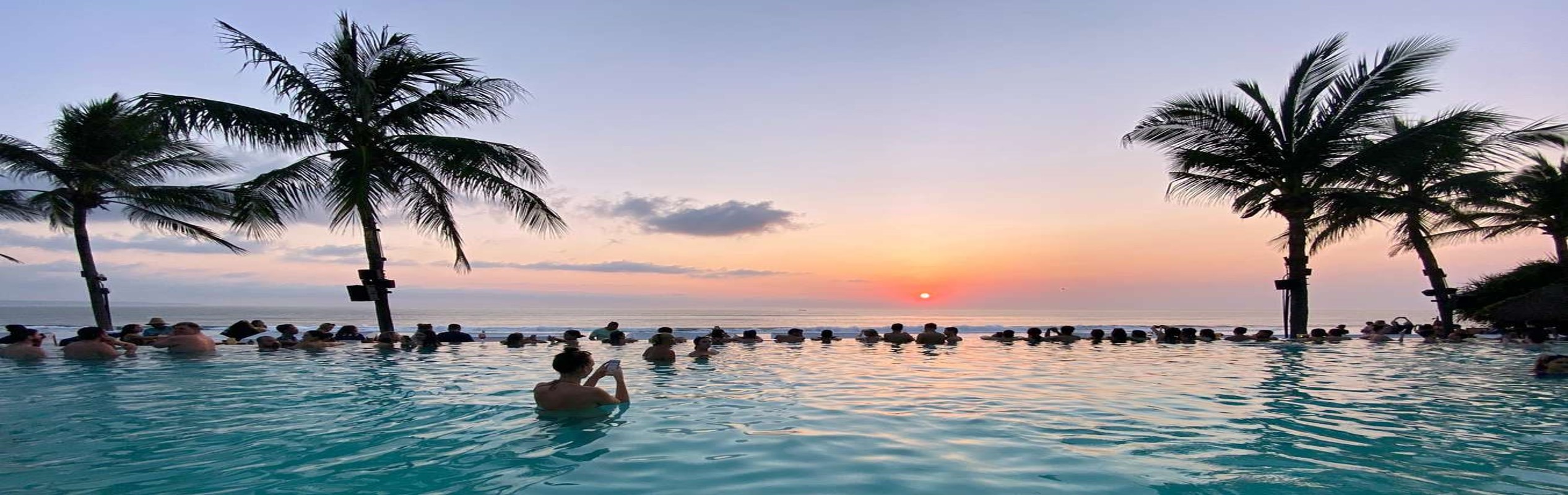 4D3N Wonder of Bali