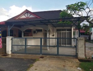 Iman Guesthouse