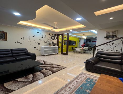 FATIN HOMESTAY GOMBAK