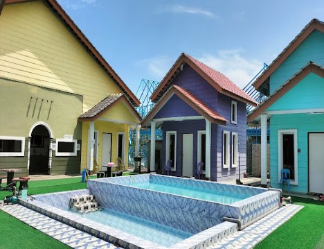 NS Rainbow Cottage Pool Pengkalan Balak