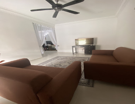 D'Hilman Homestay