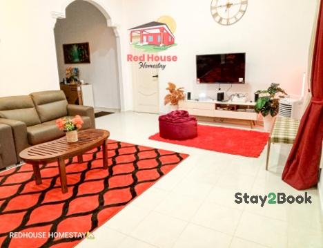 Redhouse Homestay